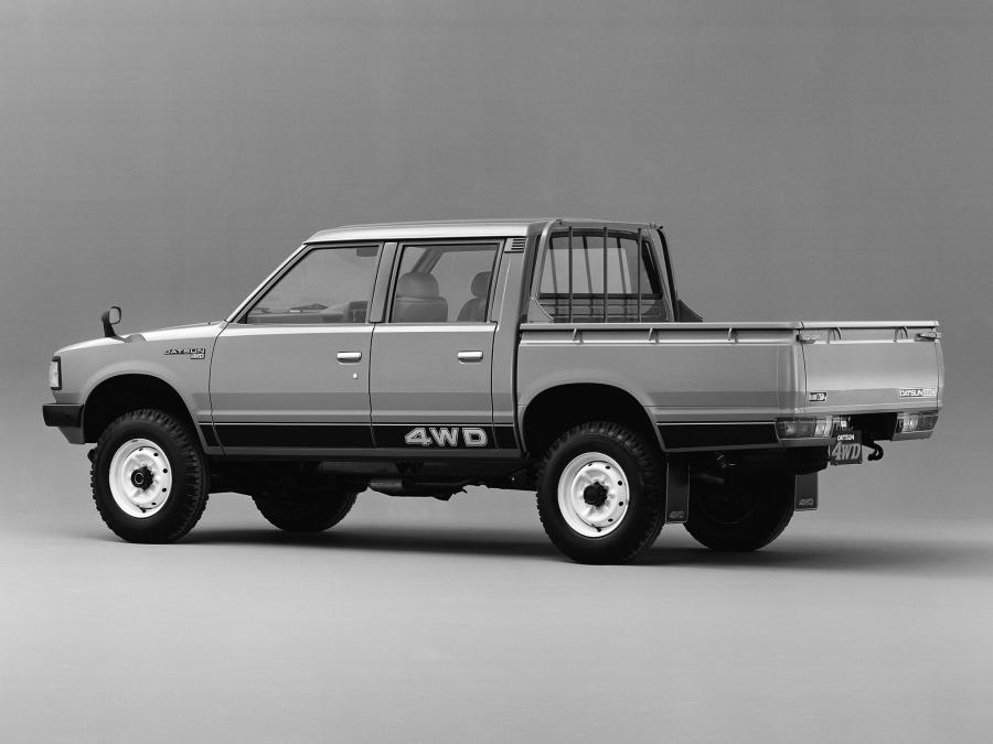  Datsun Pickup 4WD Double Cab 1983 года  (JP) (фото 2 из 2)
